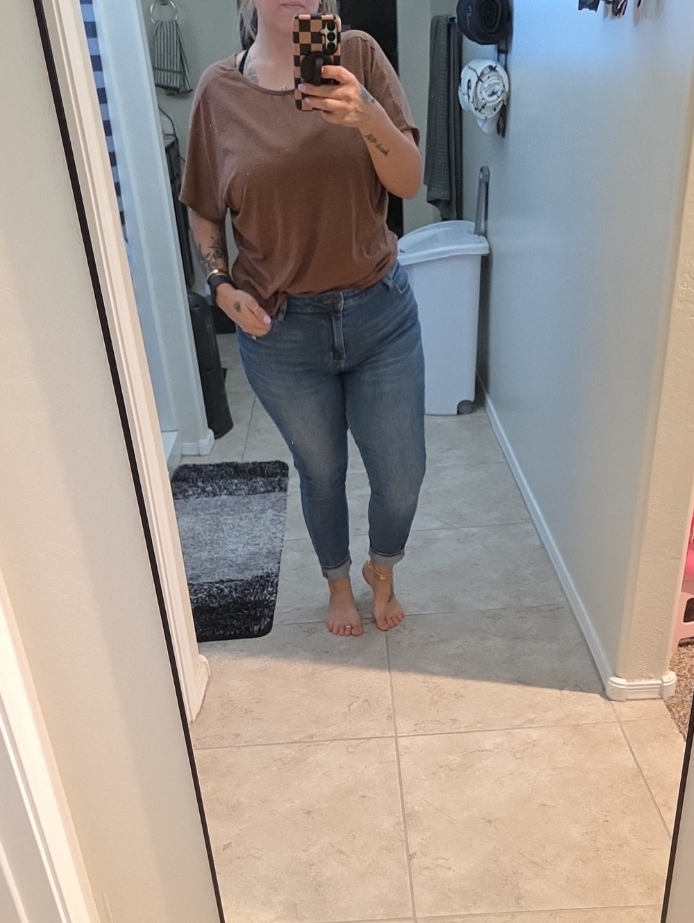 American Eagle Mid-Rise Skinny Jeans